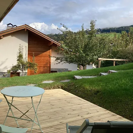 Apartment Renovated Flat Facing Mont Blanc