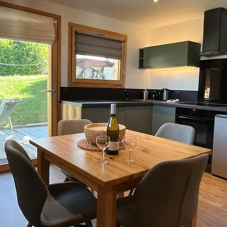 Spacious Flat Facing Mont Blanc Apartmán *